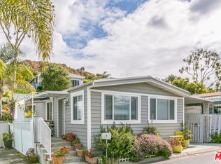 9 Aloha Dr, Pacific Palisades, CA 90272