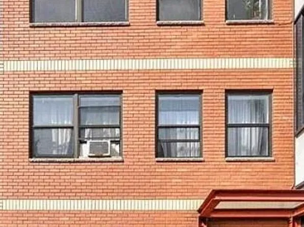 555 Lafayette Avenue, Brooklyn, NY 11205
