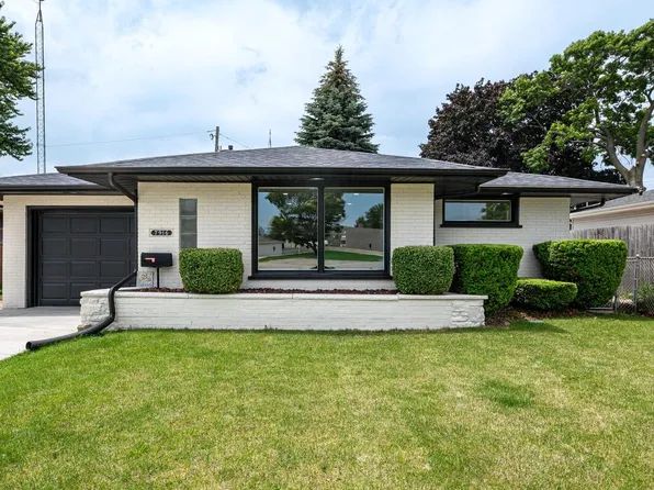 7916 22nd AVENUE, Kenosha, WI 53143