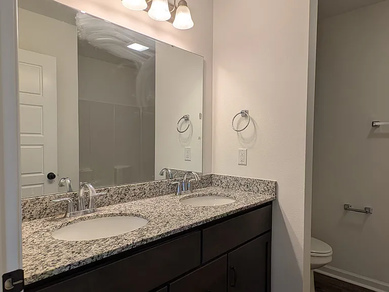 720 Short Leaf Ln — Photo 17