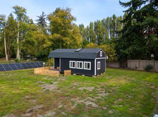 90 Serpentine Ave, Sequim, WA 98382