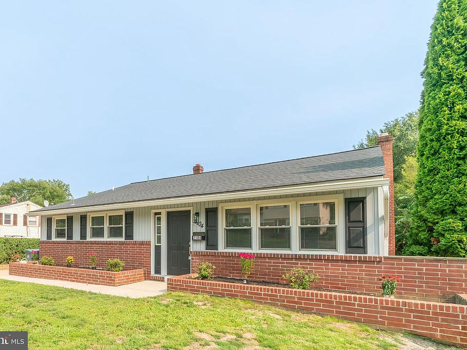 1st image of 2104 Wildwood Dr