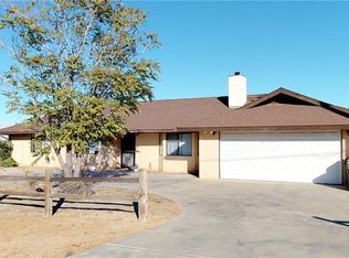 7537 Palomar Ave, Yucca Valley, CA 92284