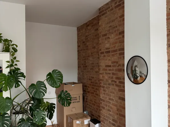 1508 De Kalb Avenue image 1 of 9