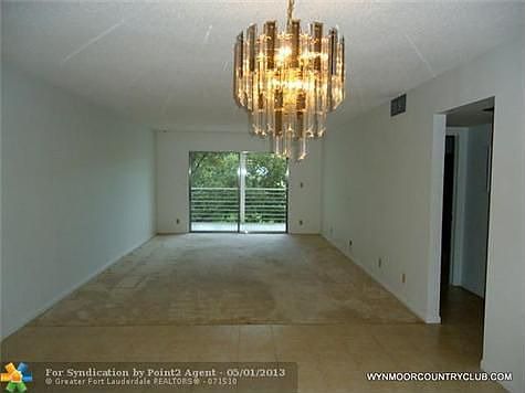 5th image of 3404 Bimini Ln APT M3