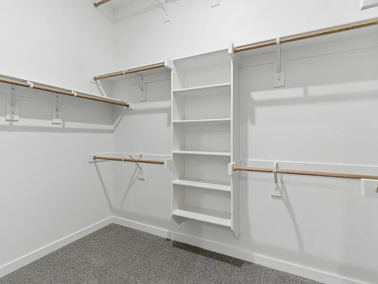 3912 Sandstone Dr — Photo 20