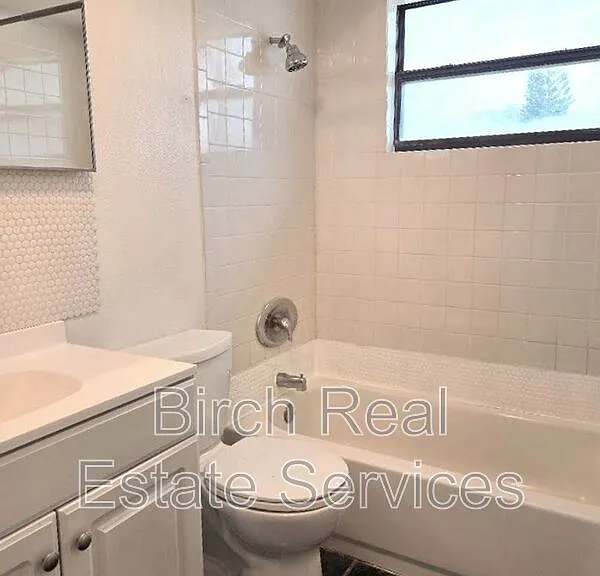1247 Chelsea Ln — Photo 9