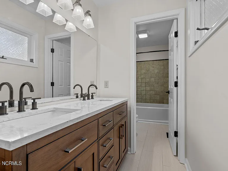 618 Chelsea Dr — Photo 28