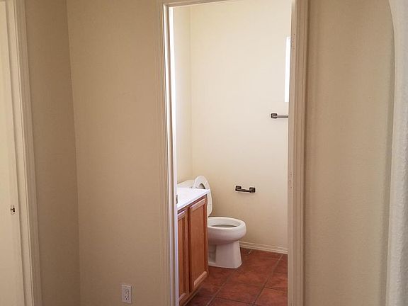 4th image of 6411 Brenton Dr NW