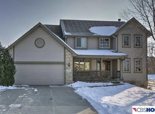 111 Wilma Rd, Papillion, NE 68133