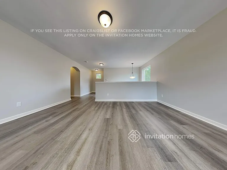 7068 Bailey St SE — Photo 6