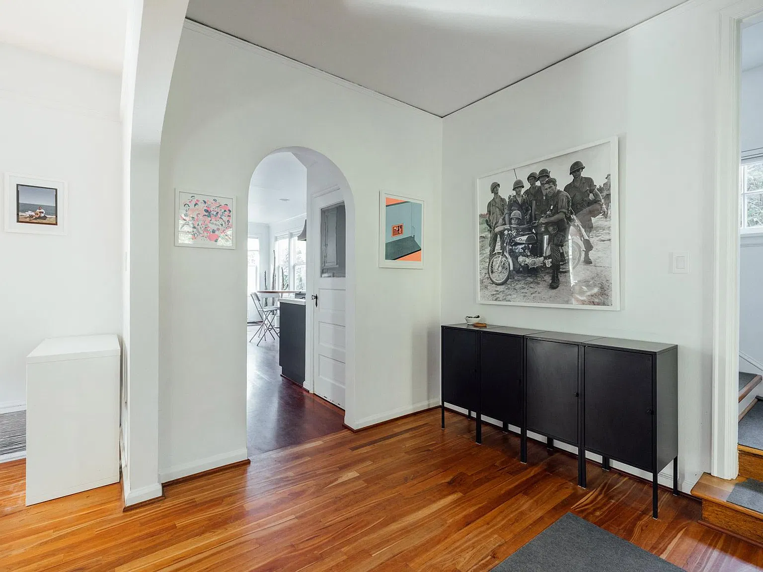 3 bed, 1.5 bath, 2637 sqft, $4,200 — Photo 3