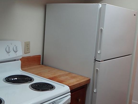 4th image of 997 N Market St APT 104