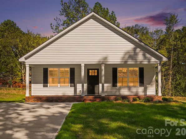 1021 Alabama St, Kannapolis, NC 28083