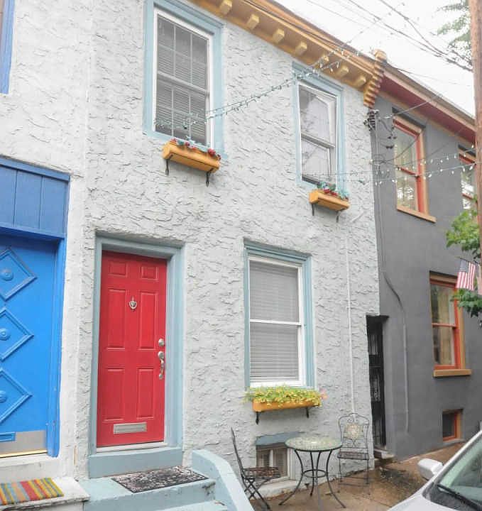 1st image of 758 N Judson St