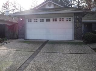 1090 Gilliland Dr, Yuba City, CA 95991