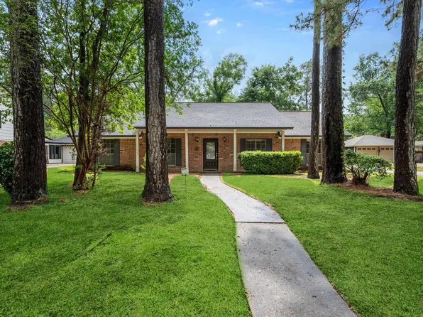 2006 Running Springs Dr, Humble, TX 77339