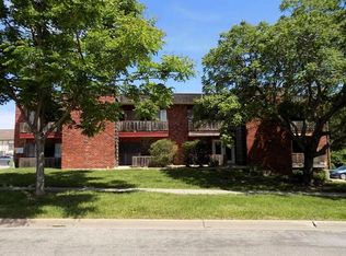 626 Schwarz Rd #I, Lawrence, KS 66049