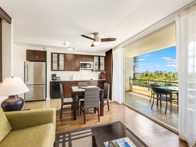 255 Beach Walk #62, Honolulu, HI, 96815