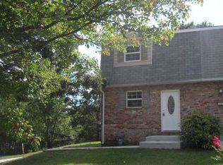 8592 Creek Rd, Pasadena, MD 21122