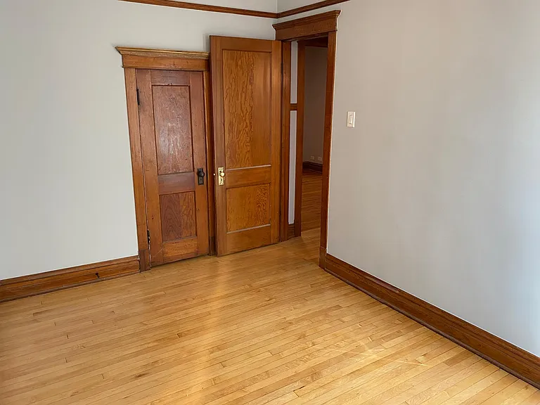 3739 N Greenview Ave #1R — Photo 13