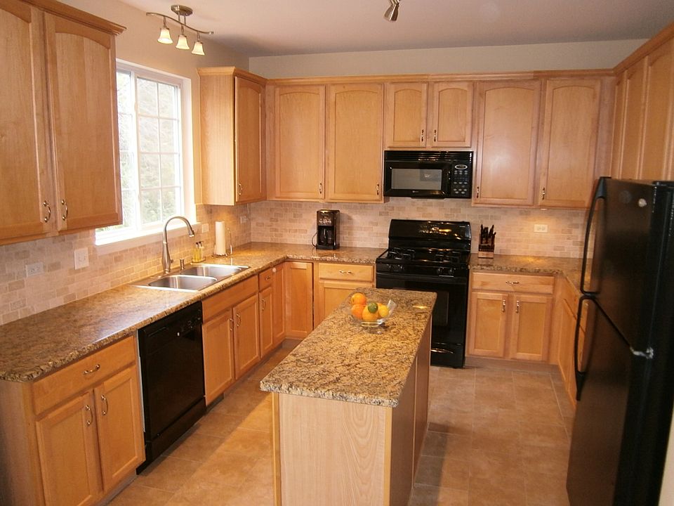 2nd image of 2256 Hudson Cir