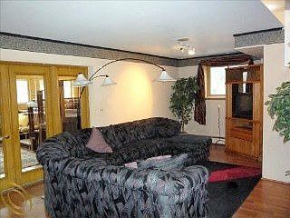 3rd image of 2620 Alveston Dr