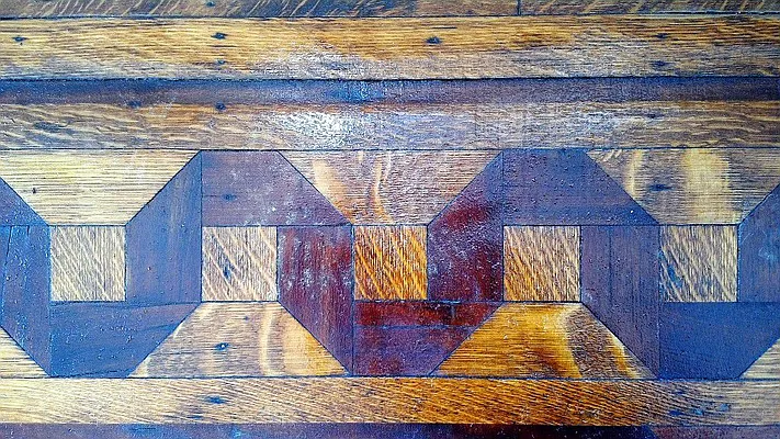 Rented by Level Group | media 6