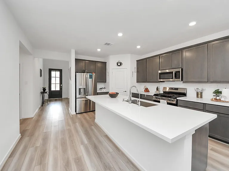 21719 Flannel Bush Ln — Photo 1