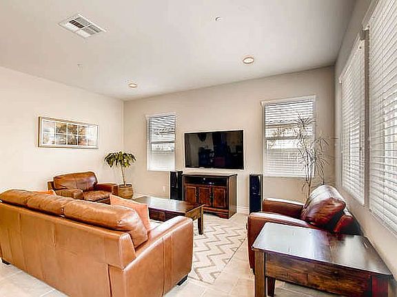 5th image of 1751 Avenida Regina