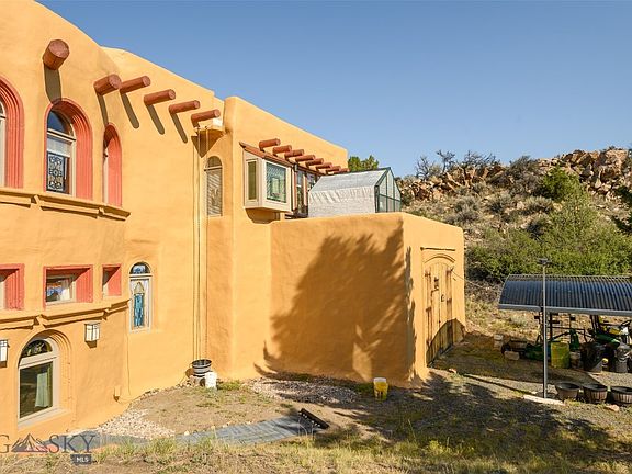 3rd image of 37 Cox Ln