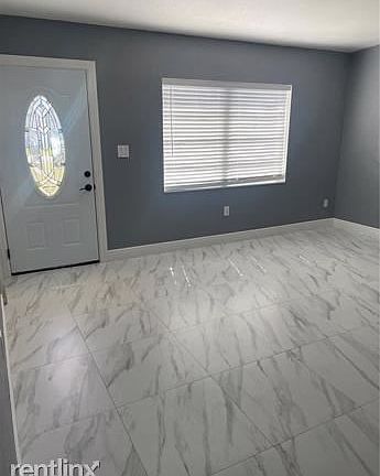 5th image of 1307 W Arctic St