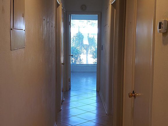 3rd image of 6954 SW 151st St