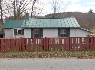 16 Mace Hill Rd, Hartland, VT 05048