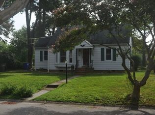8904 Stratford St, Norfolk, VA 23503