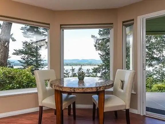 3rd image of 2275 Comox Ave Unit 301