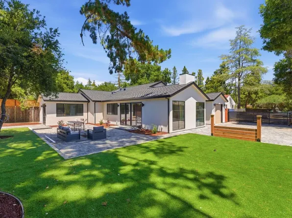 680 N San Antonio Rd, Los Altos, CA 94022