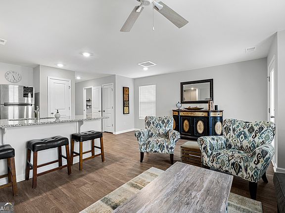 5th image of 184 Coneflower Rd