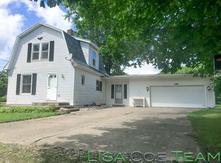 728 Jones St, Ionia, MI 48846