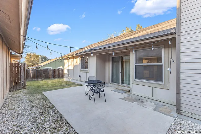 12043 Stoney Xing — Photo 19