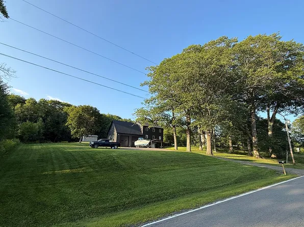 594 Vaughn Rd, Dover Foxcroft, ME 04426