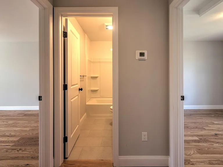 690 New Haven Ave — Photo 29