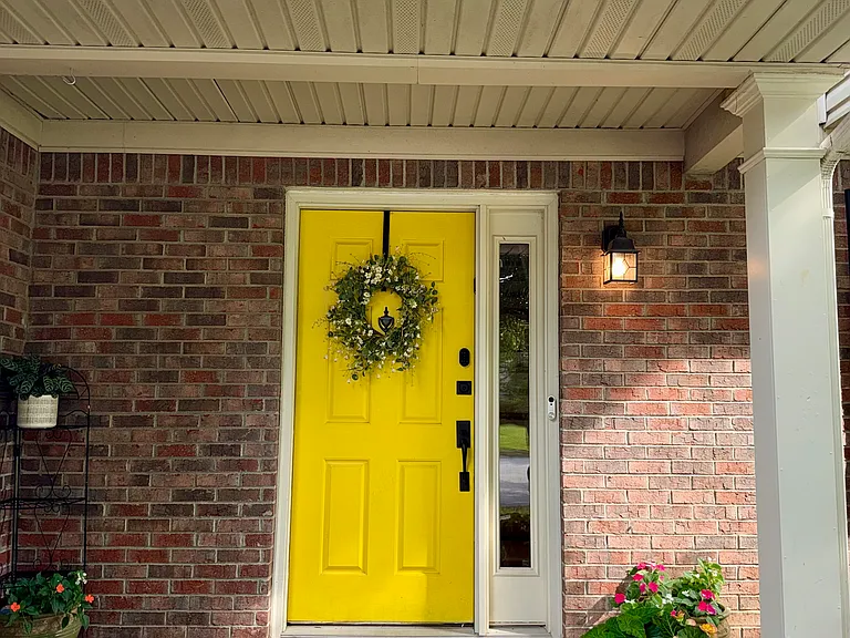 404 Sandersville Ct — Photo 3