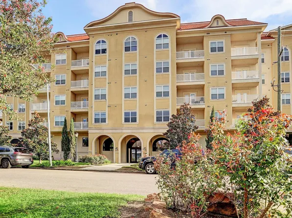 2203 Dorrington St APT 403, Houston, TX 77030