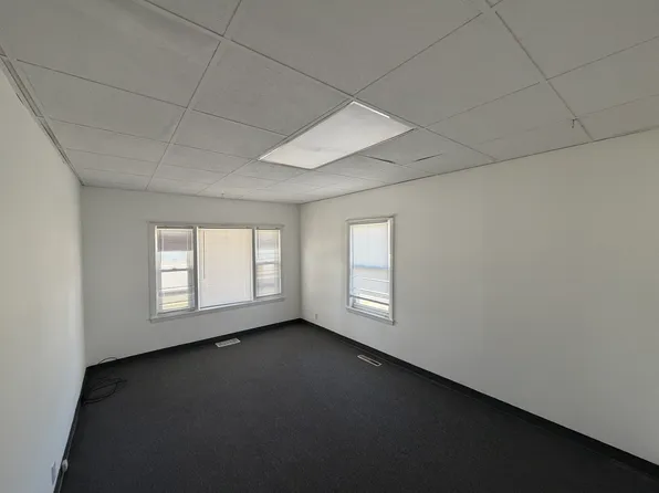 520 Lincoln St #1, Lewiston, ME 04240