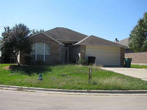 1st image of 1813 Stratford Dr