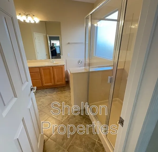 20877 W Court St — Photo 17