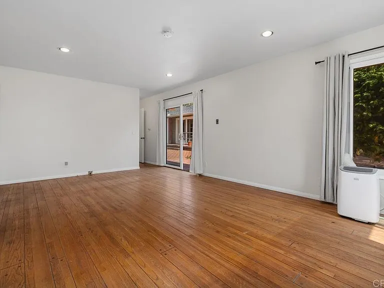 6014 Beaumont Ave — Photo 29
