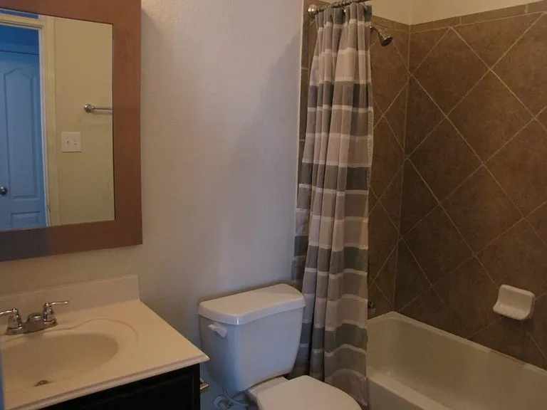 24219 Cornell Park Ln — Photo 17