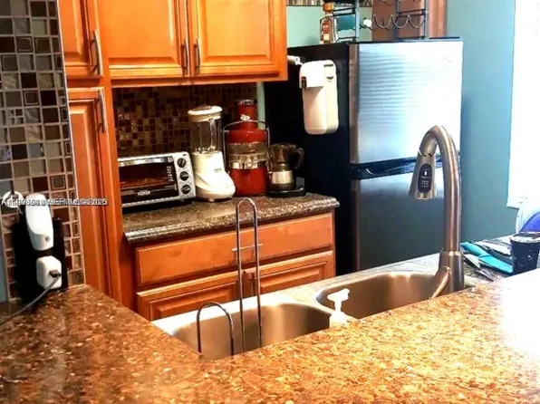 2219 Polk St APT 6A, Hollywood, FL 33020